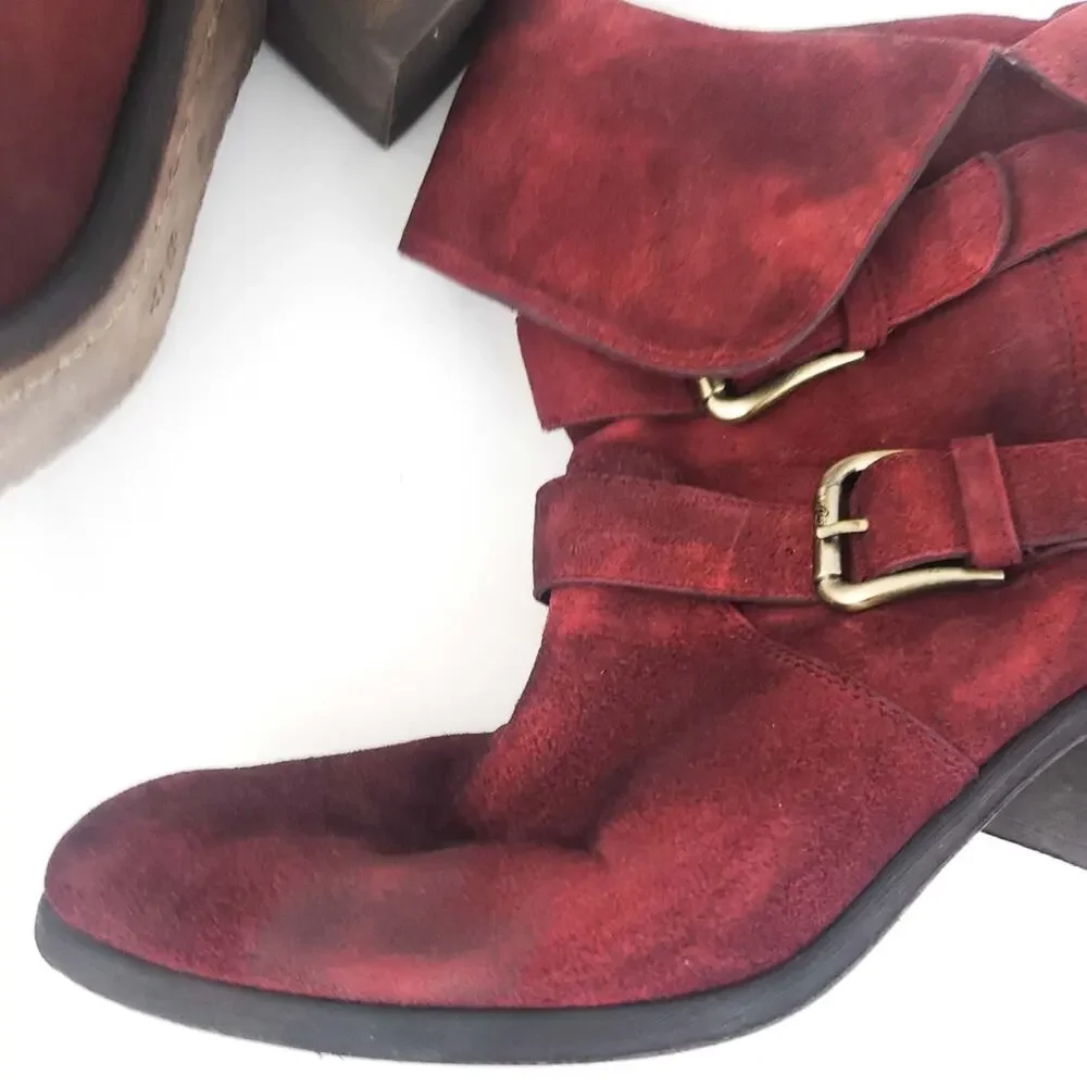 Donald J. Pliner Suede Boots Booties Red 8M Burgundy Maroon Western Couture